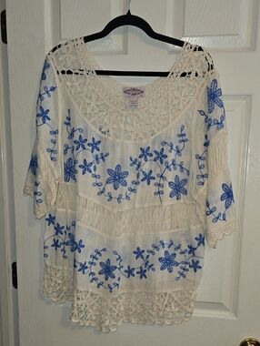 Olivers Cream Crochet Tunic with Blue Floral Embroidery